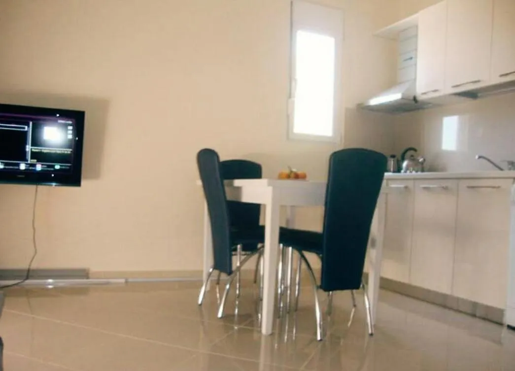 Ionian Breeze Apartments بورش 0*,  ألبانيا